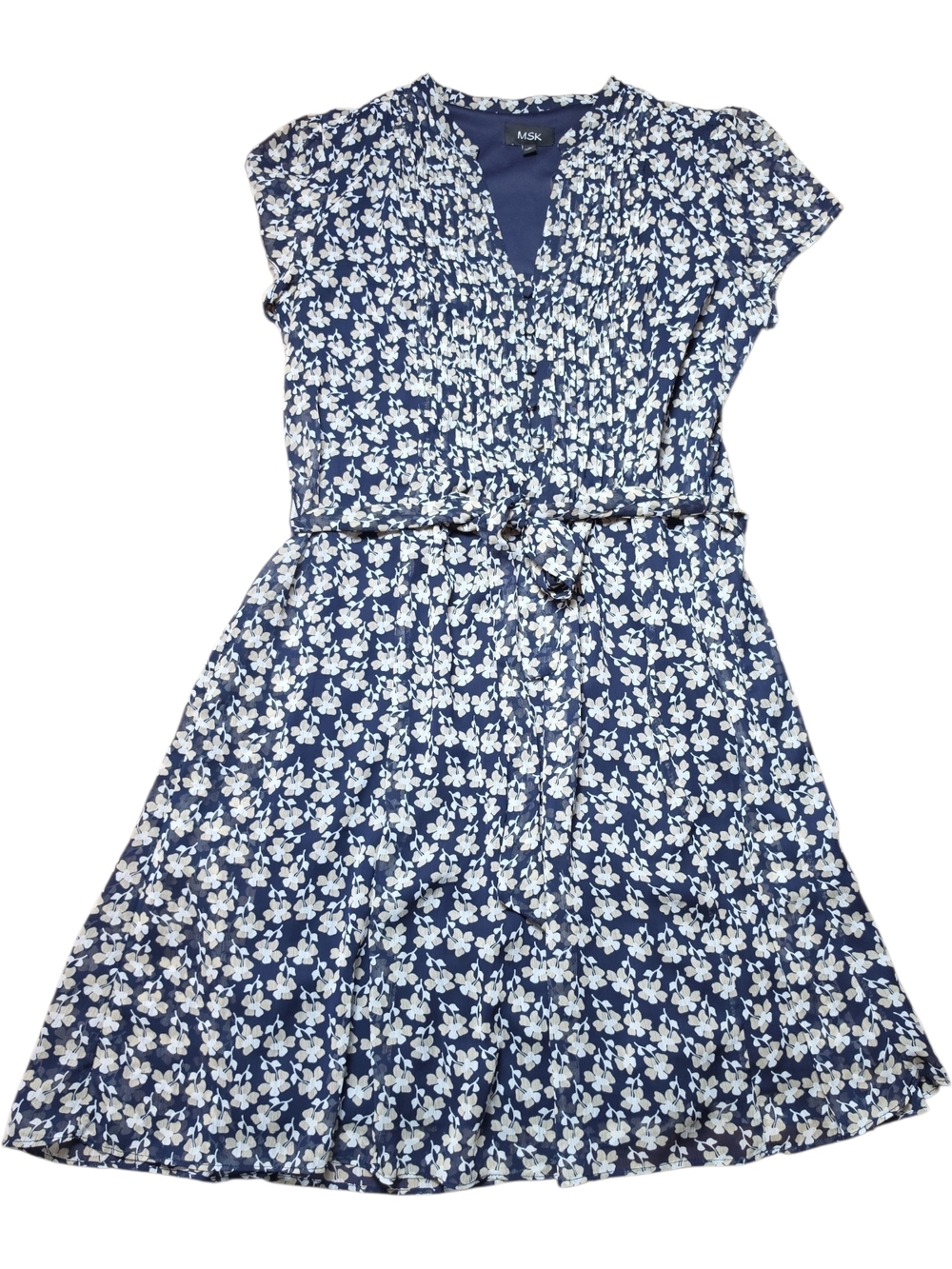 MSK | NWT Plus Size Navy Blue Ditsy Floral V-Neck Tie-Waist A-Line Dress | 16 - Picture 2 of 12